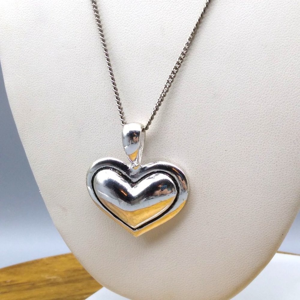Silver Heart Pendant Necklace